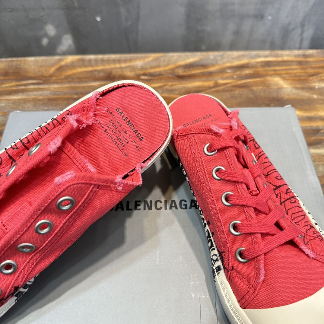 Balenciaga Slippers